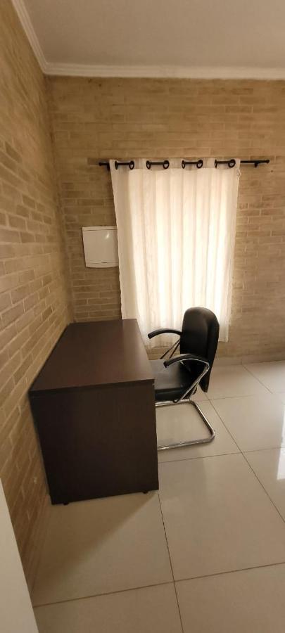 Sobrado 2 Amplo E Confortavel Em Condominio Corumba Exterior photo